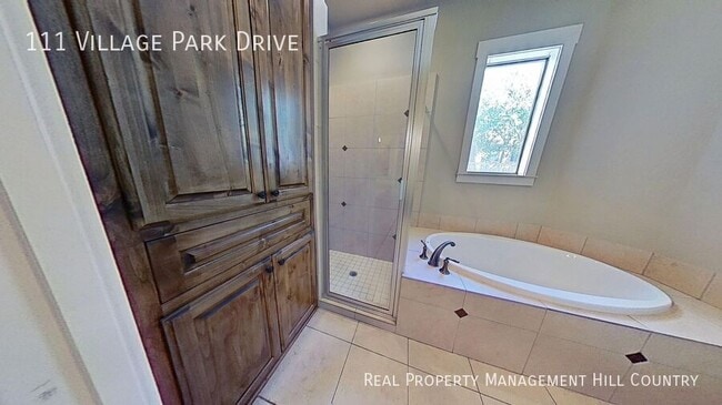 Building Photo - 111 Village Park Dr