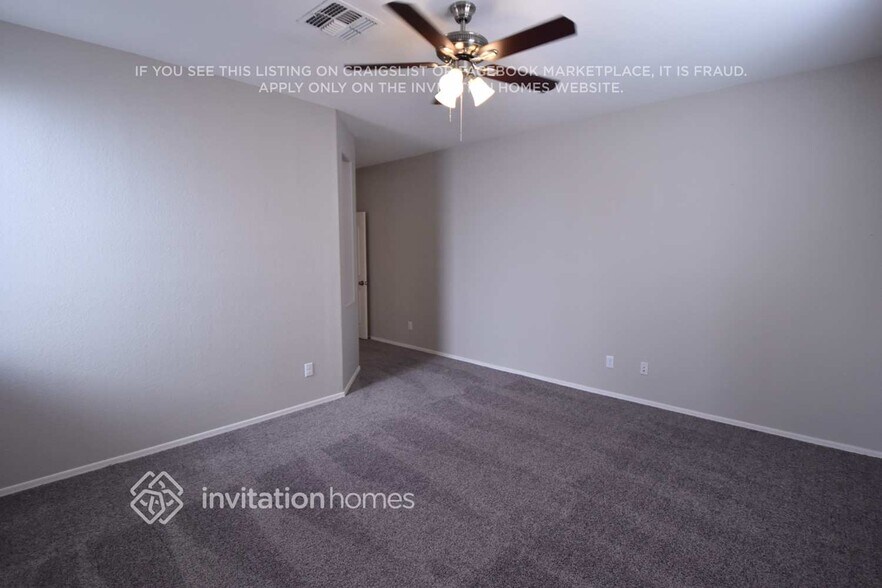 Building Photo - 4162 S Ponderosa Dr