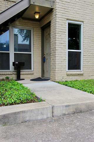 Building Photo - 10650 Steppington Dr