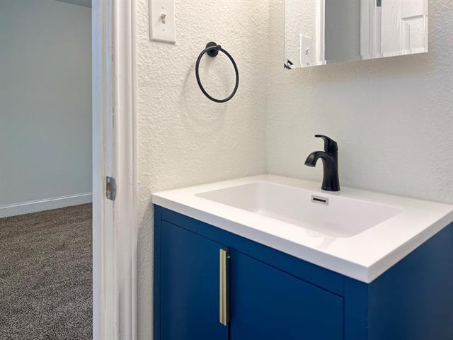 Building Photo - 3118 Dartmouth Dr