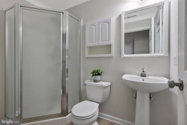 Building Photo - 5270 Kestrel Crossing Dr