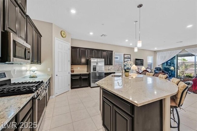 Building Photo - 444 Middlestone Ave