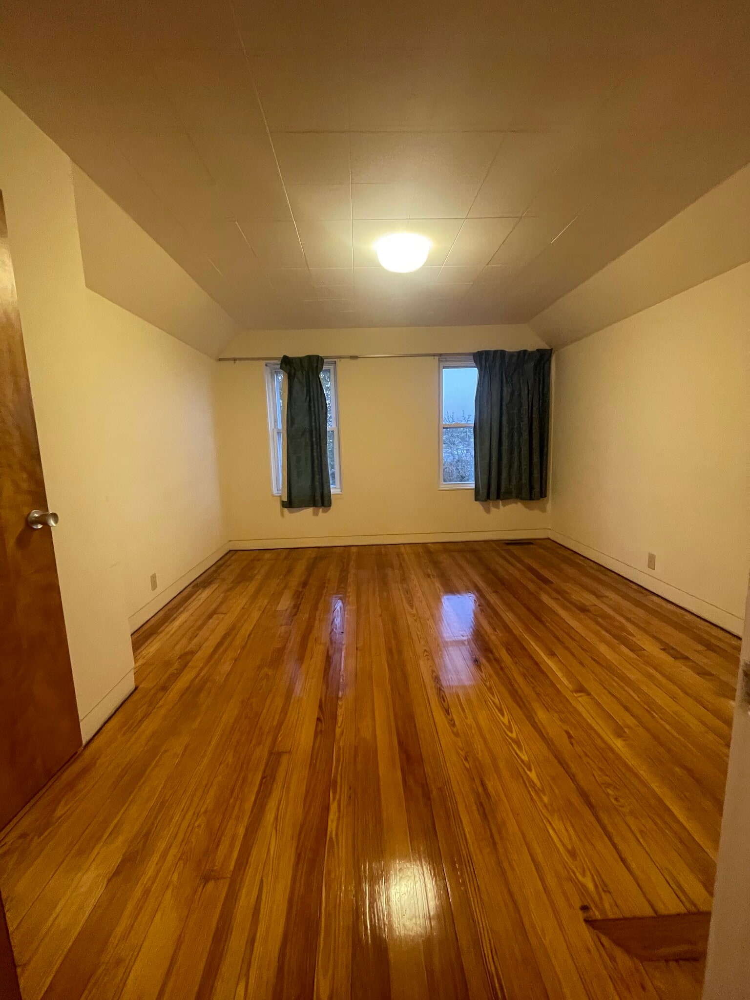 Building Photo - 10 Packard Ave