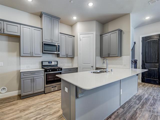 Building Photo - 6234 Rainbow Valley Pl