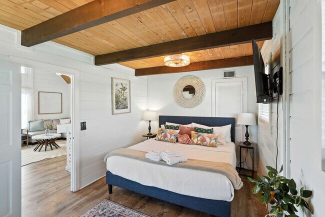 Building Photo - 62 Ocean St