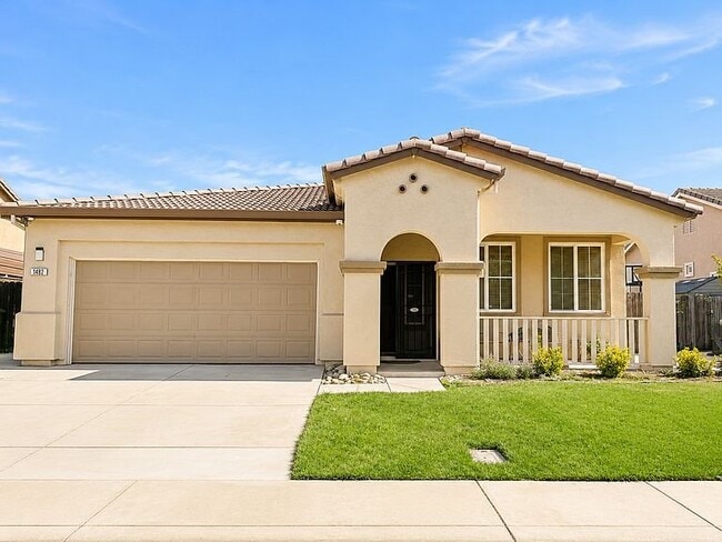 Building Photo - 1482 Moonbeam Way