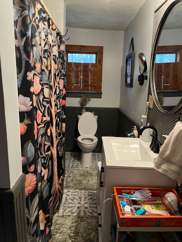 Building Photo - 12 Laurel Terrace