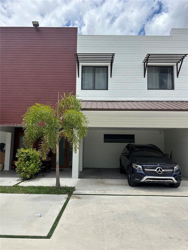 Building Photo - 958 NW 10th St