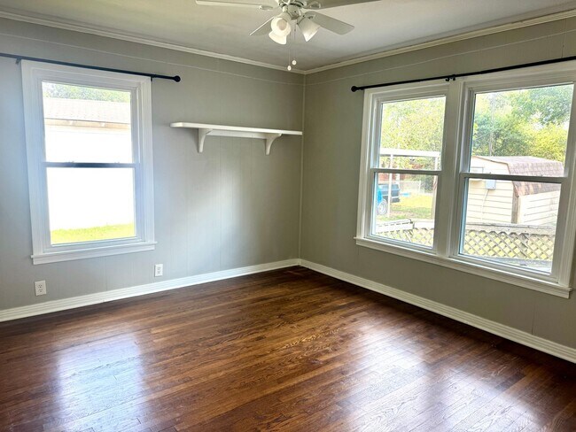 Building Photo - 1307 Aldridge-House-Commerce-"September Mo...