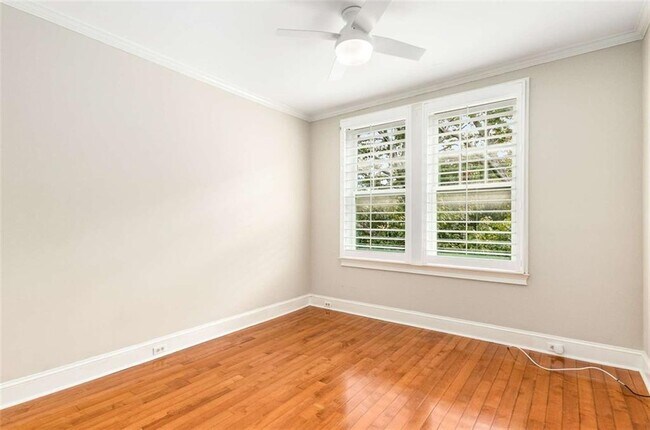 Building Photo - 2840 Peachtree Rd NW
