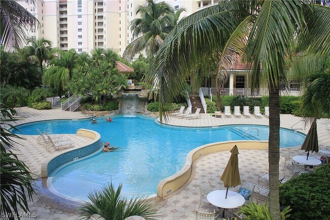 Building Photo - 400 Flagship Dr