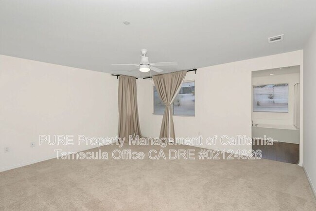 Building Photo - 4237 Ladrillo St