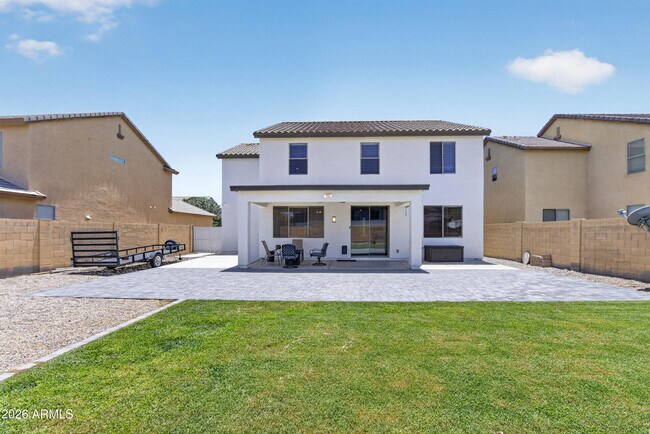 Building Photo - 734 W Desert Seasons Dr