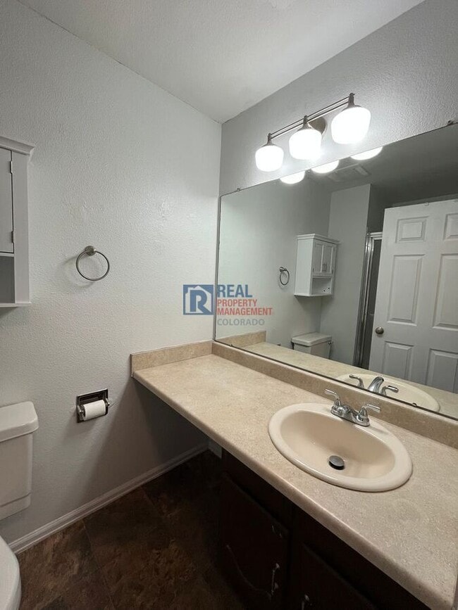 Building Photo - 7900 W Layton Ave