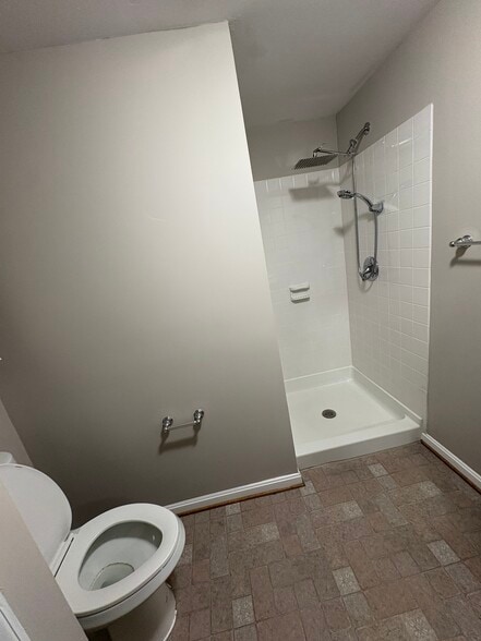 Building Photo - 3197 Tulip Tree Pl