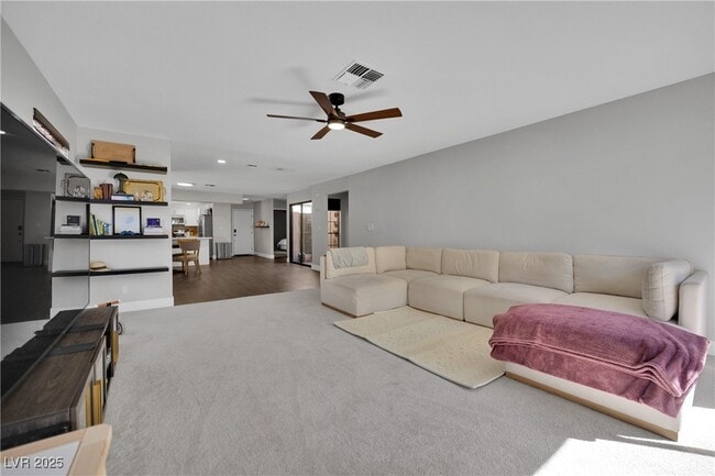 Building Photo - 3959 Salisbury Pl