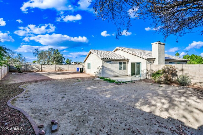 Building Photo - 4144 N 109th Ave