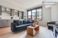 Building Photo - 3275 Washington Blvd