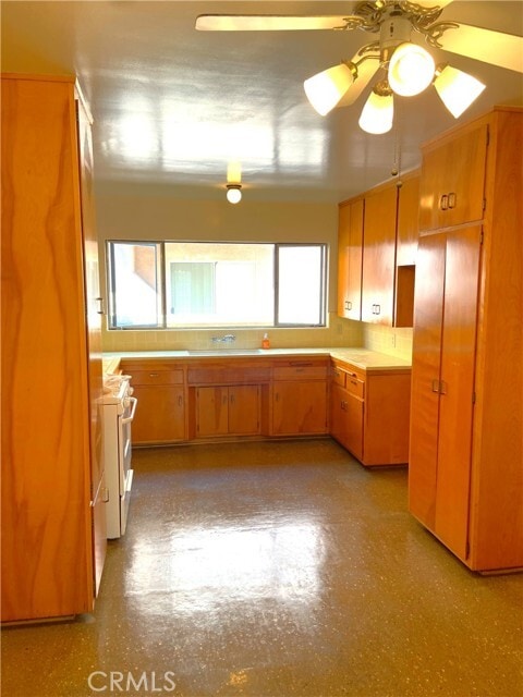 Building Photo - 1032 Arcadia Ave