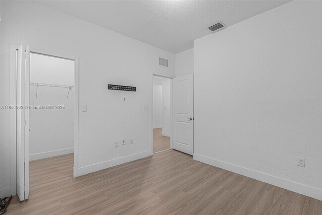Building Photo - 21465 SW 125th Psge