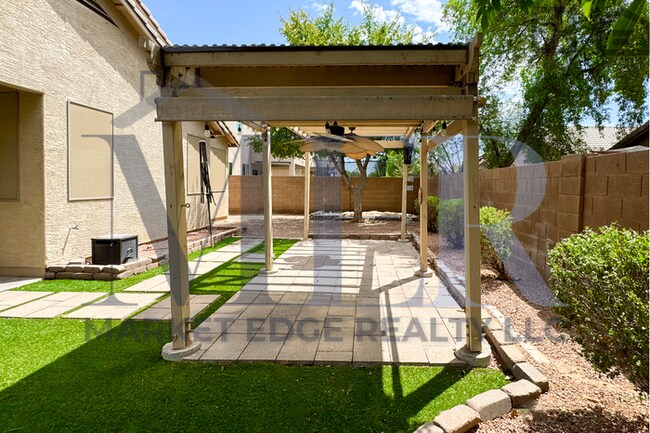 Building Photo - 4 Bed/2 Bath House in Avondale! JOIN THE W...