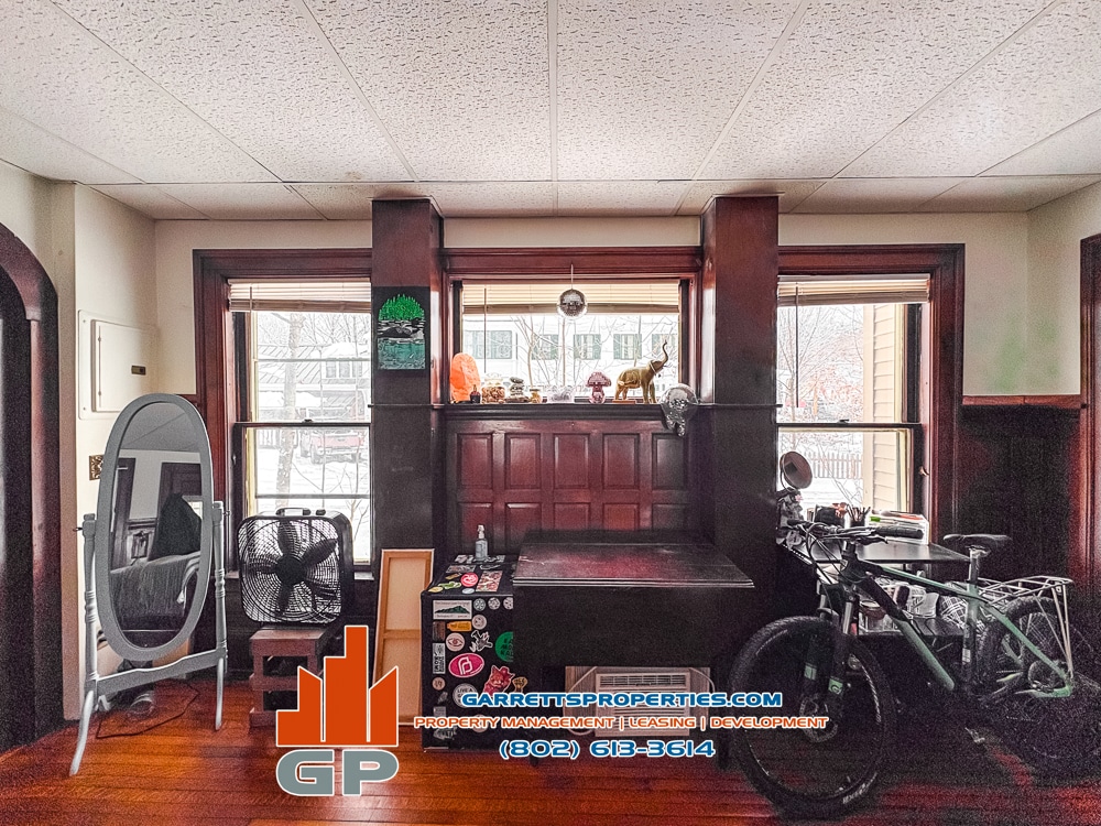 Building Photo - 10 Loomis St