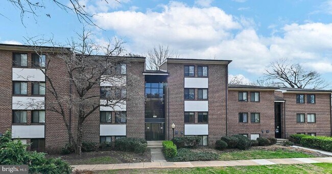 Building Photo - 1403 Northgate Square