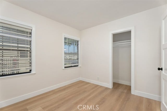 Building Photo - 325 N Lee Ave