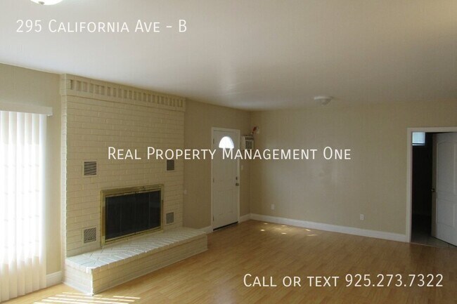 Building Photo - 295 California Ave