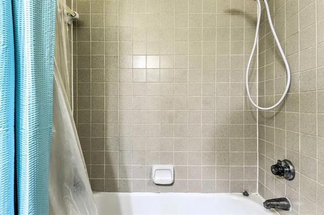 Building Photo - 1700 Baird Farm Cir