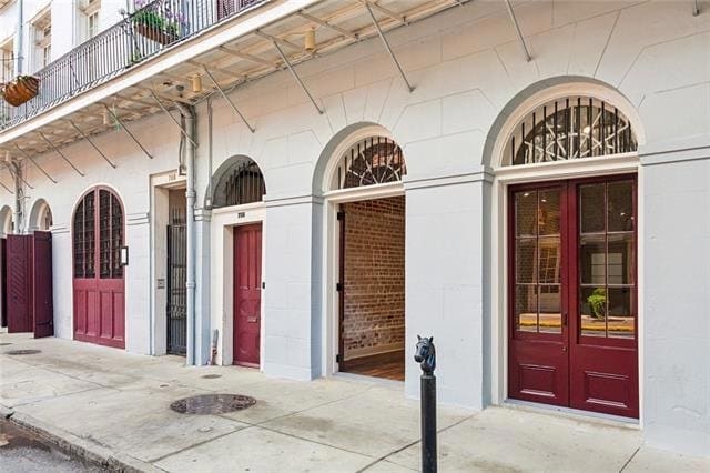 Building Photo - 710 Orleans St