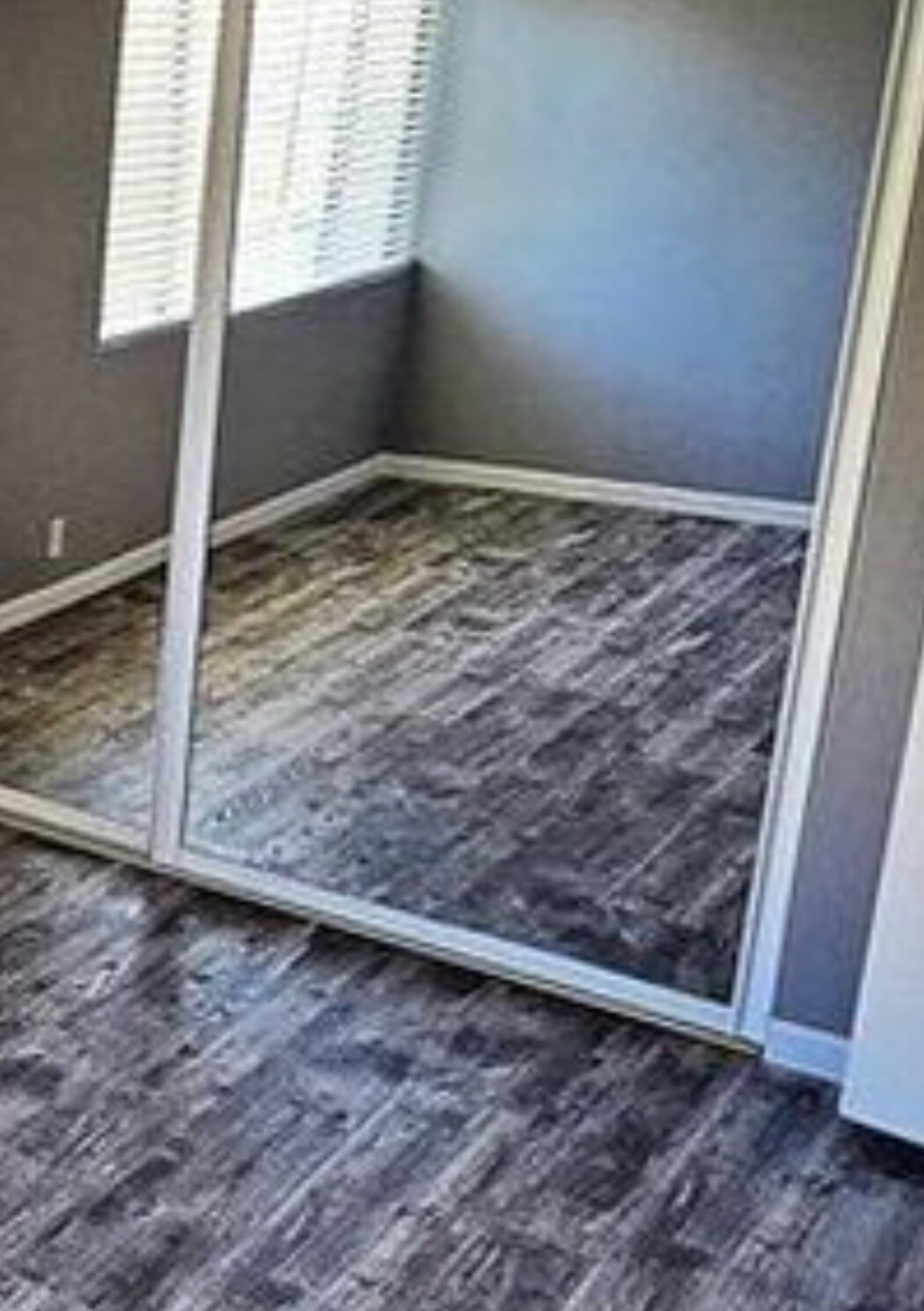 Building Photo - 4620 N 68th St