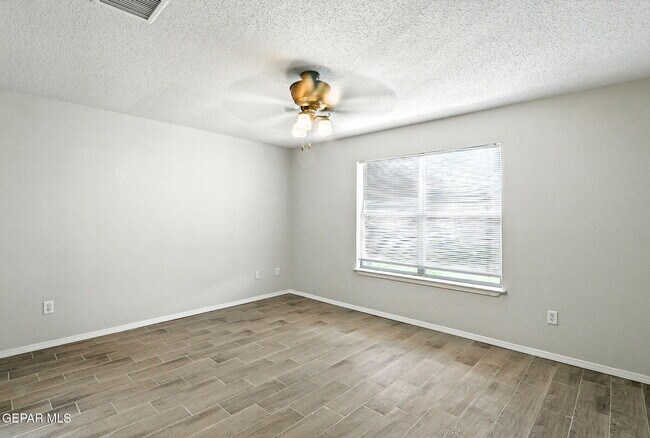 Building Photo - 14407 Misty Point Ct