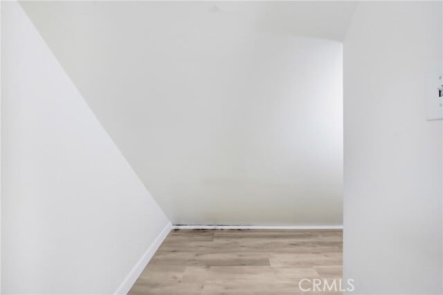 Building Photo - 817 E Ada Ave