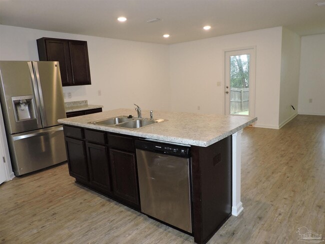 Building Photo - 5780 Blackhorse Cir