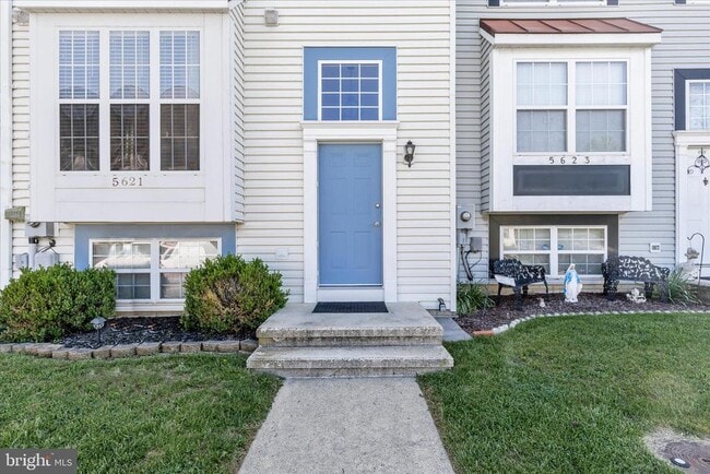 Building Photo - 5621 Queen Anne Ct