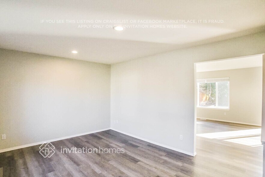 Building Photo - 8118 Hunter Pl