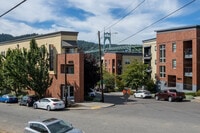 Building Photo - Cathedral Park