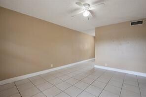 Building Photo - 4061 N Dixie Hwy