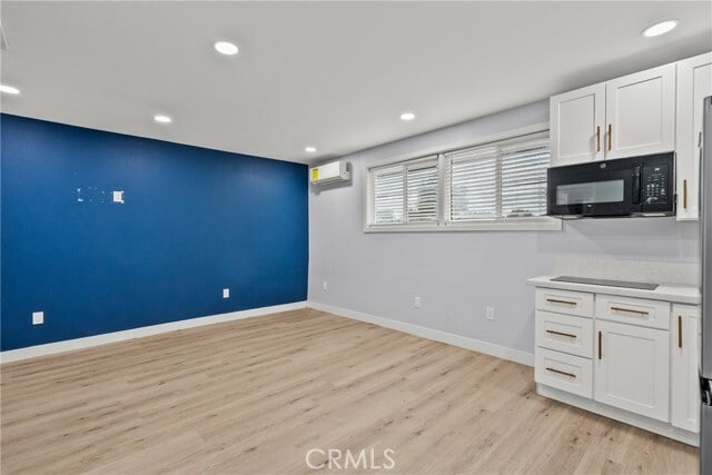 Building Photo - 10144 Gaviota Ave