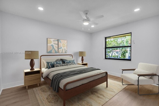 Building Photo - 8535 Casa Del Lago