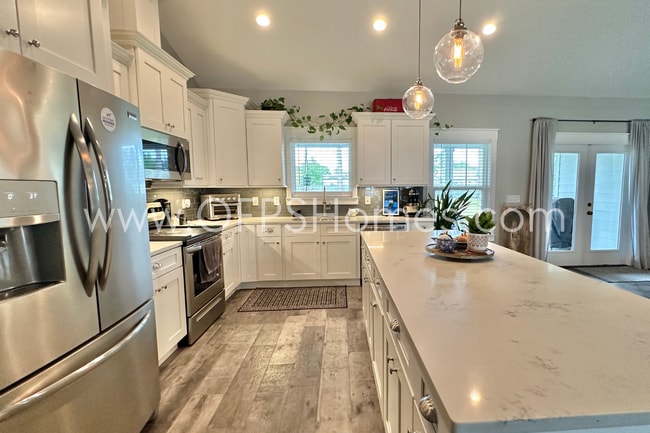Building Photo - AVAILABLE! Modern 4BR Home - Beach & Base Proximity