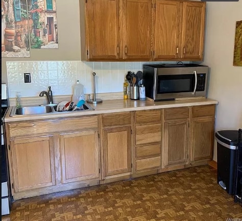 kitchen - 216 Cayuga Creek Rd