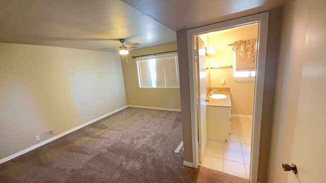 Building Photo - 8329 E Osborn Rd