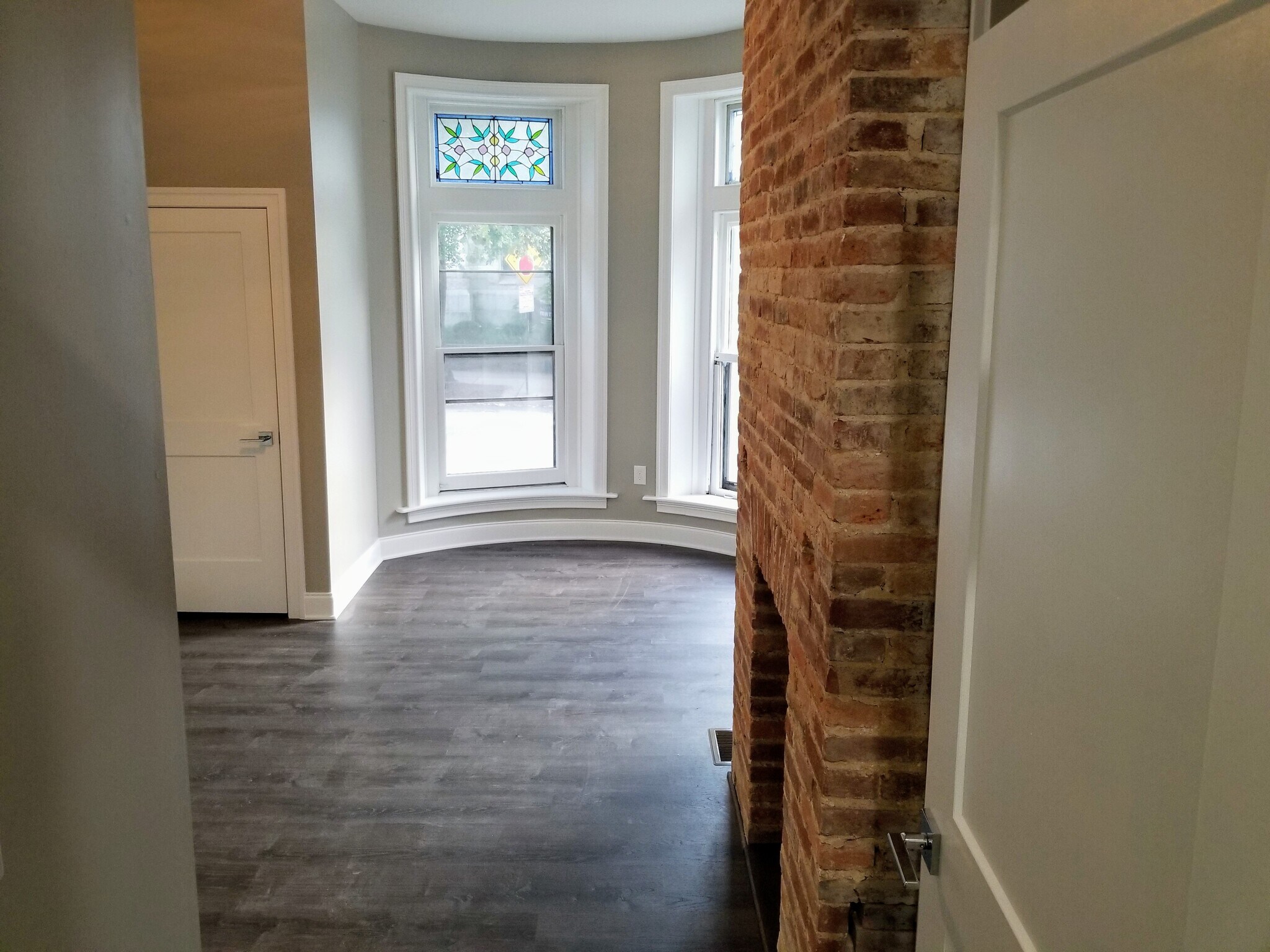 Building Photo - 1331 Park Ave