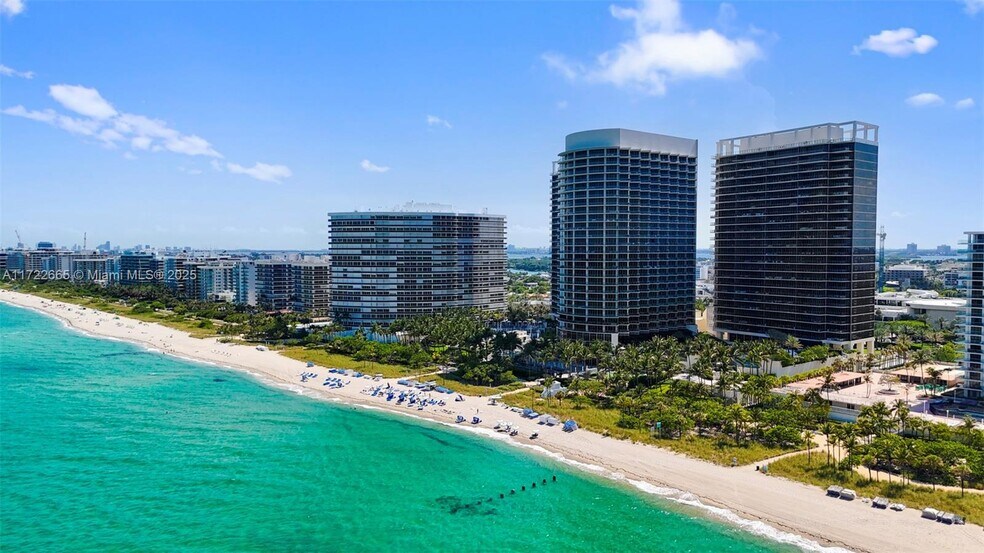 Building Photo - 9703 Collins Ave