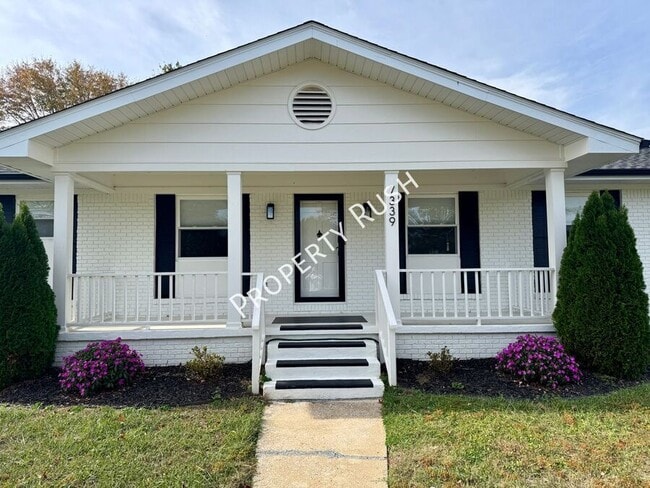 Building Photo - 7339 Brookside Dr