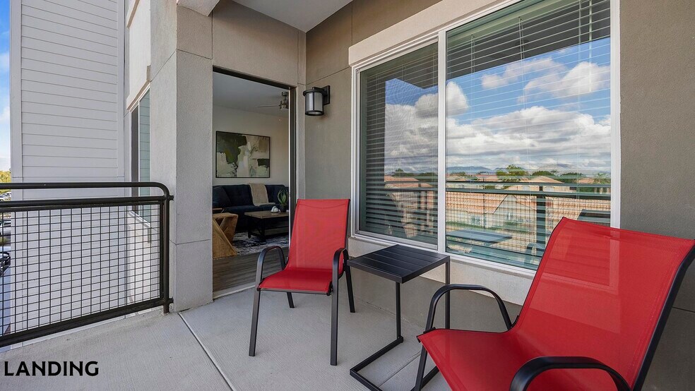 Building Photo - 1760 S Crismon Rd