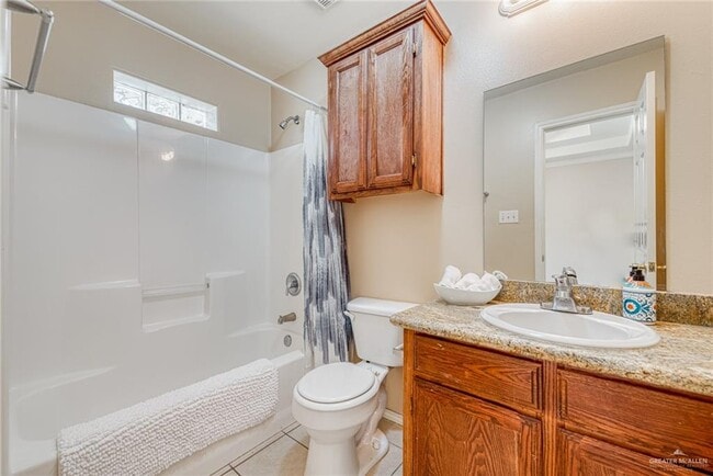 Building Photo - 12 W Sarah Evans St