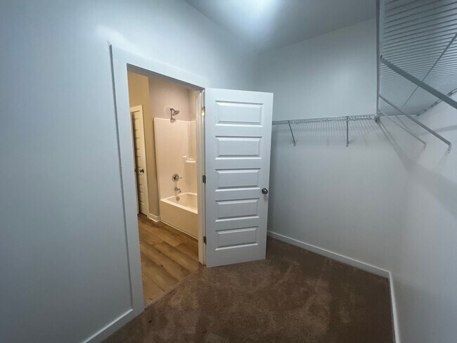 Building Photo - Home for Rent in Bay Minette, AL!! Availab...